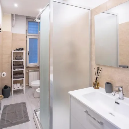 Lounge House Cunfida - San Pietro Rome